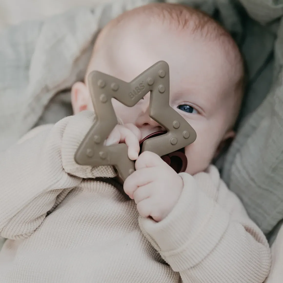 Bibs Baby Bitie Star Bijtring Ivory