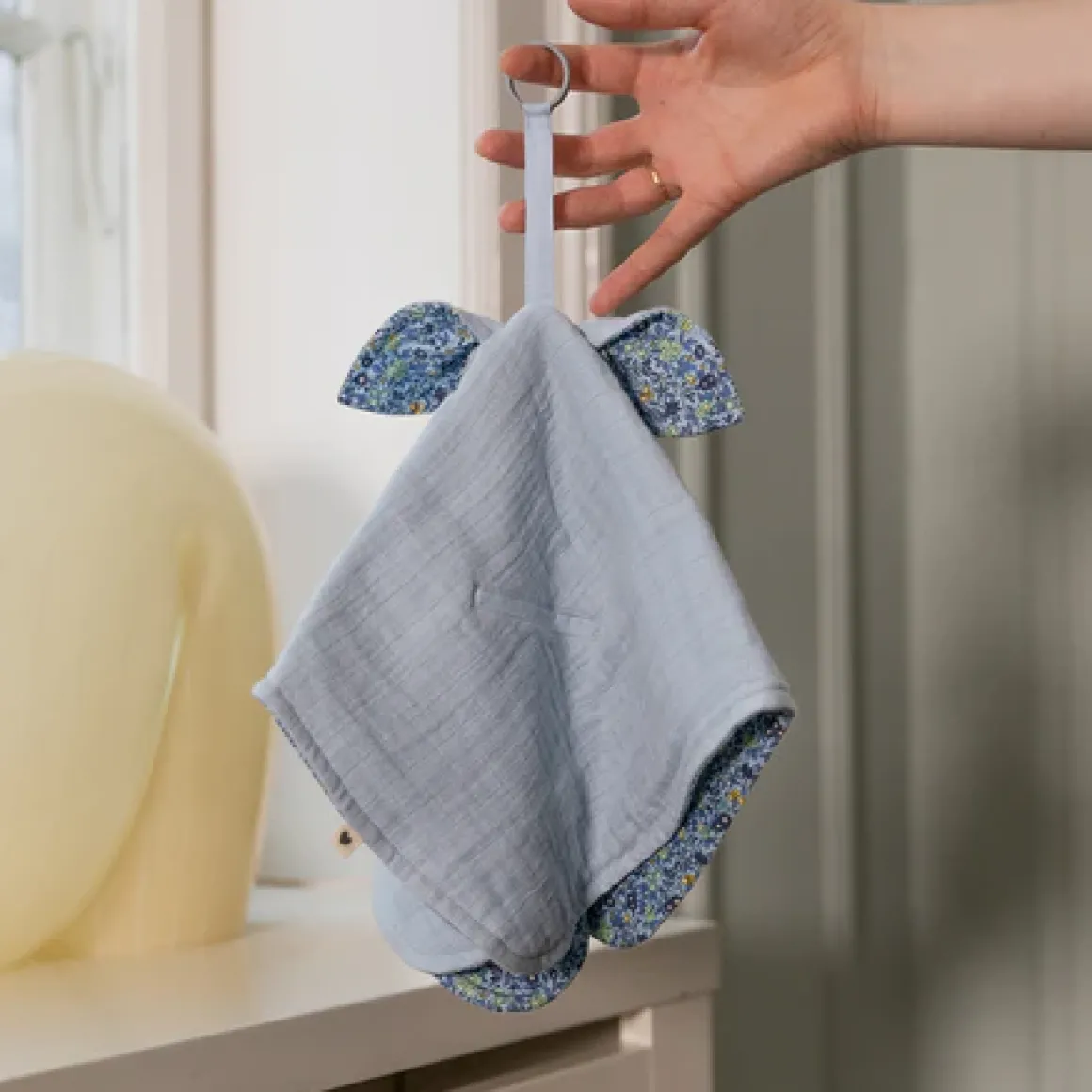 BIBS x Liberty Knuffeldoekje Kangaroo Capel Sage