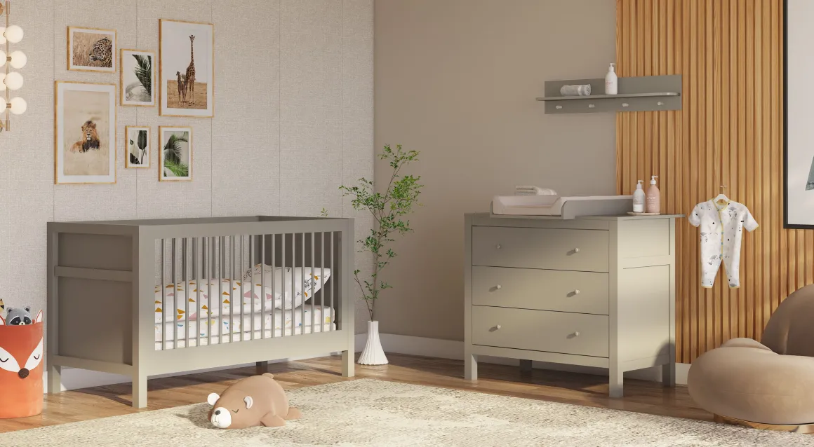 Born Lucky Commode Stanton