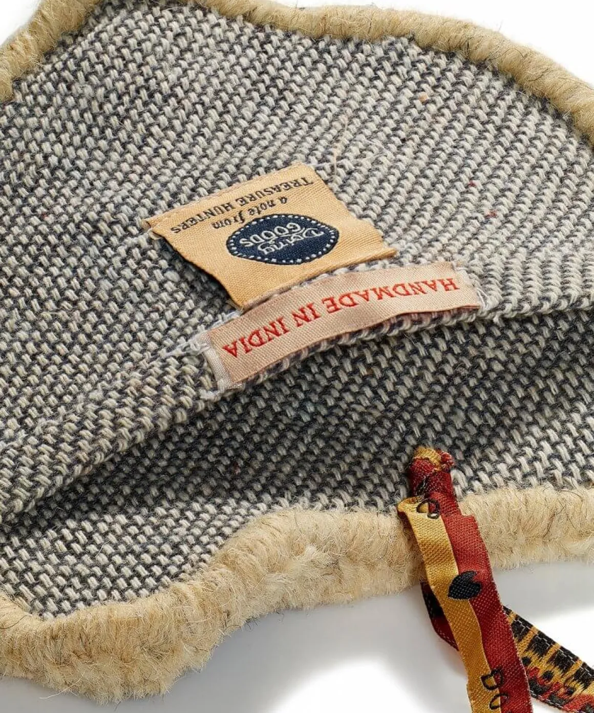 Doing Goods Cloudy Tiger Cub Hanger