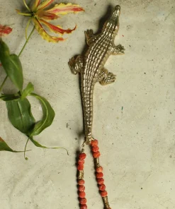 Doing Goods Wandhaak Chewy Crocodile