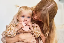 Jollein Bijtring Falling Star Pale Pink