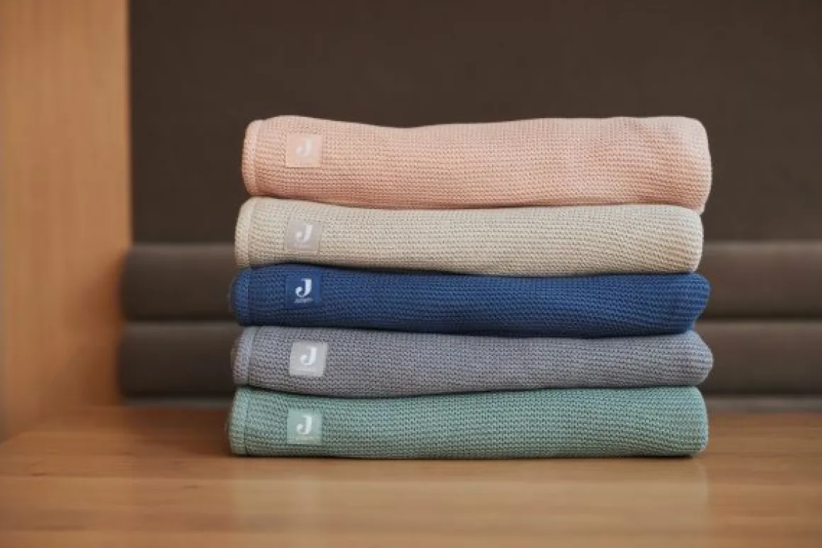 Jollein Wiegdeken Basic Knit Nougat/Fleece 75 x 100 cm