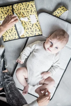 KipKep Luieretui Napper Memphis Yellow