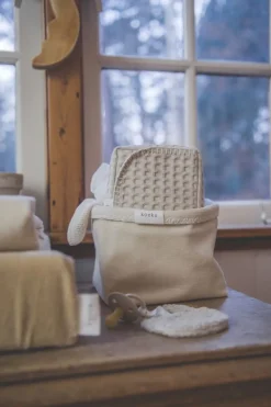 Koeka Commodemandje Oddi Warm White