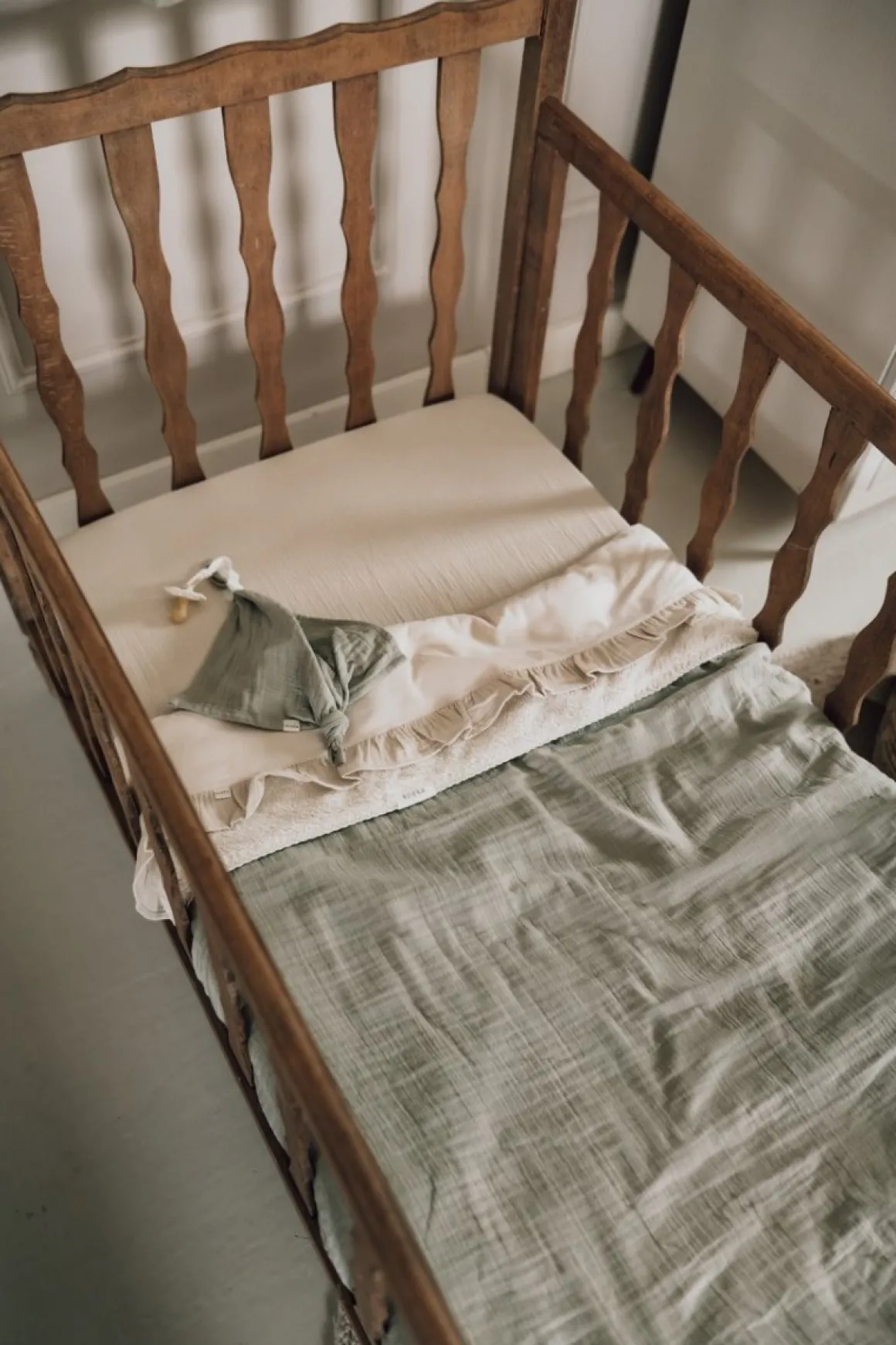 Koeka Ledikantdeken Teddy Faro Sage 100x150cm