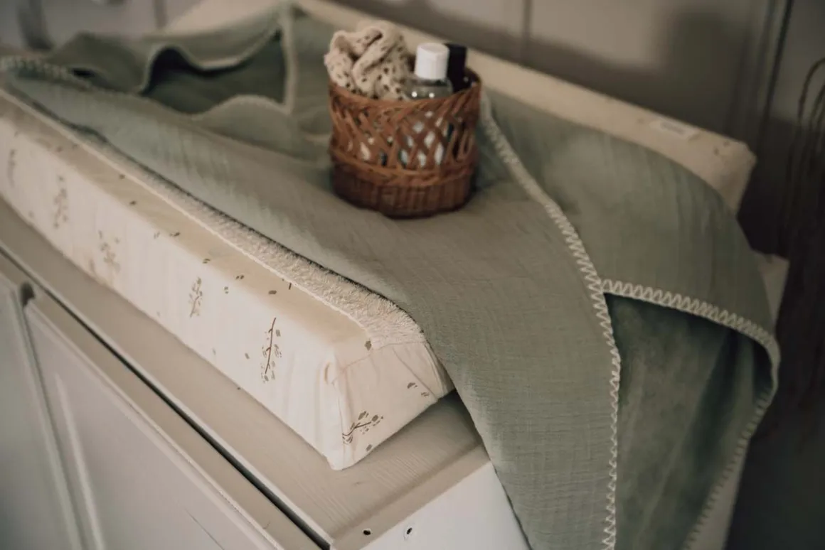 Koeka Omslagdoek Faro Sage 100x100cm