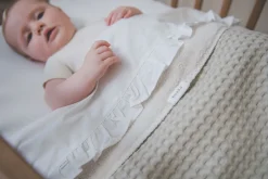 Koeka Wieglaken Ruffle Warm White 80x100 cm