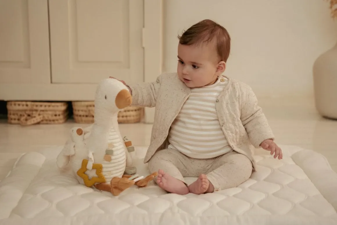 Little Dutch Activiteitenknuffel Little Goose