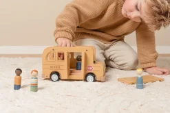 Little Dutch Schoolbus Met Poppetjes FSC