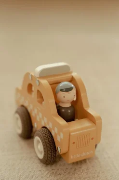 Little Dutch Taxi met Pegdoll