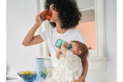 Mepal Oefenbeker 360º Mio Deep Pink 300 ml