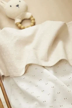 Meyco Baby Plume Ledikantlaken Soft Sand - 100x150cm