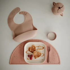 Mushie Siliconen Slab Blush