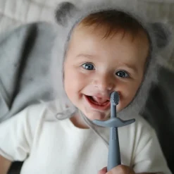 Mushie Trainingstandenborstel Star Tradewinds