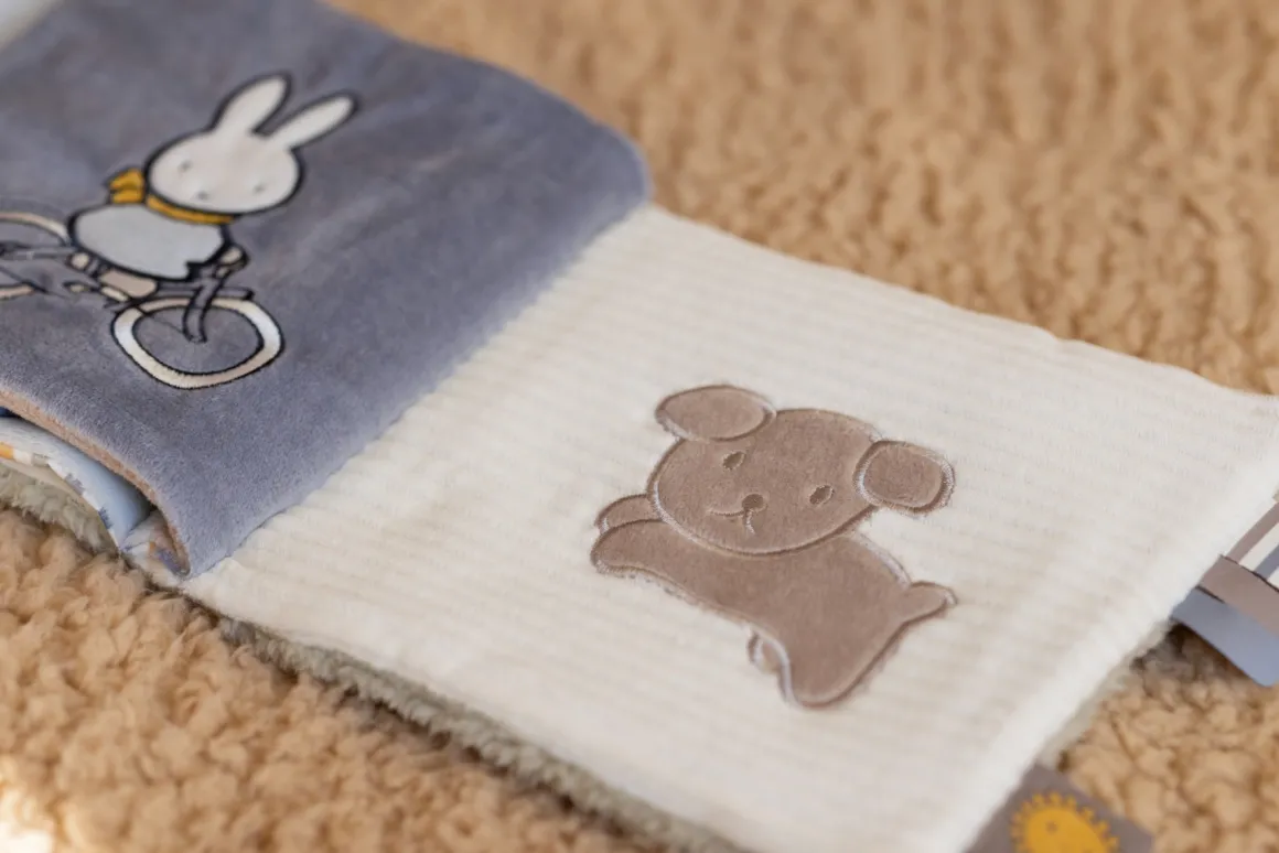 Nijntje Activiteitenboek Fluffy green