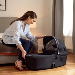 Nuna DEMI™ next Opvouwbare Reiswieg Cedar