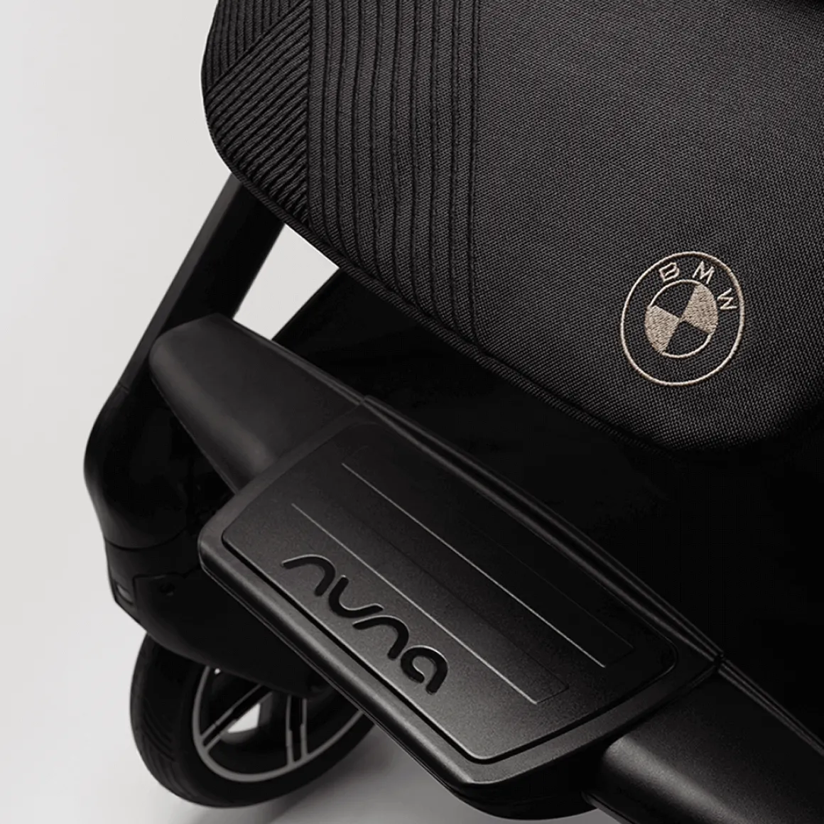 Nuna Kinderwagen 3 in 1 MIXX™ next BMW Element + Autostoel Cloud T I Size + Cybex Draaibare Base T