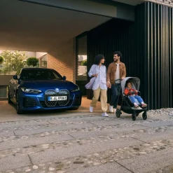 Nuna TRIV™ Next Kinderwagen 3 in 1 BMW Graphene + Autostoel ARRA™ flex + Isofix 360° Base Next