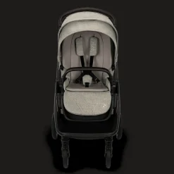 Nuna TRIV™ Next Kinderwagen 3 in 1 BMW Graphene + Autostoel ARRA™ flex + Isofix 360° Base Next