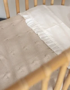 Poetree Kids Gevoerde Wieg Deken Chamonix Sand/Camel 80x100cm