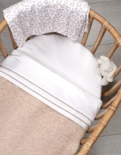 Poetree Kids Ledikant Laken Chevron Light Camel (110x140cm)