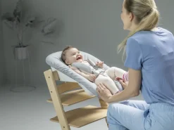 Stokke® Kinderstoel Tripp Trapp® Serene Pink + Newborn Set™