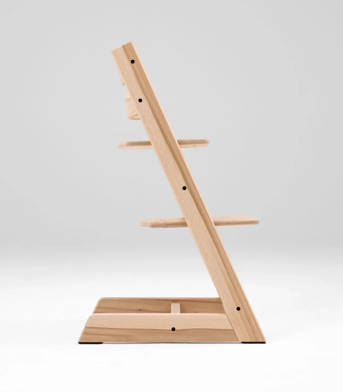 Stokke® Kinderstoel Tripp Trapp® Wild Wood + Newborn Set™ Anthracite + Baby Set™ Natural + Tray™