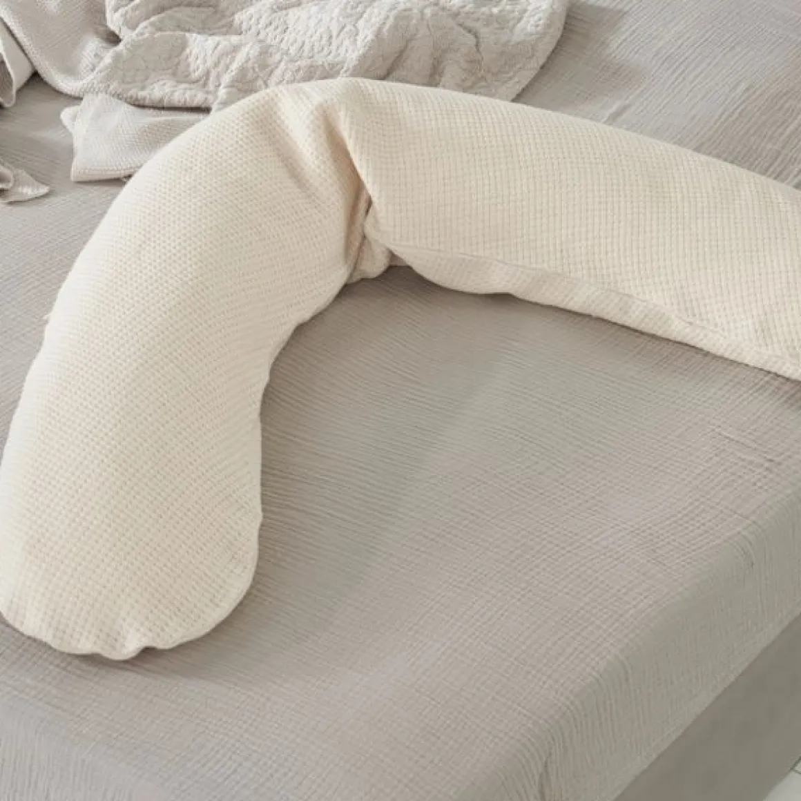 Theraline Original Hoes Voor Voedingskussen Fijn Gebreid Cream